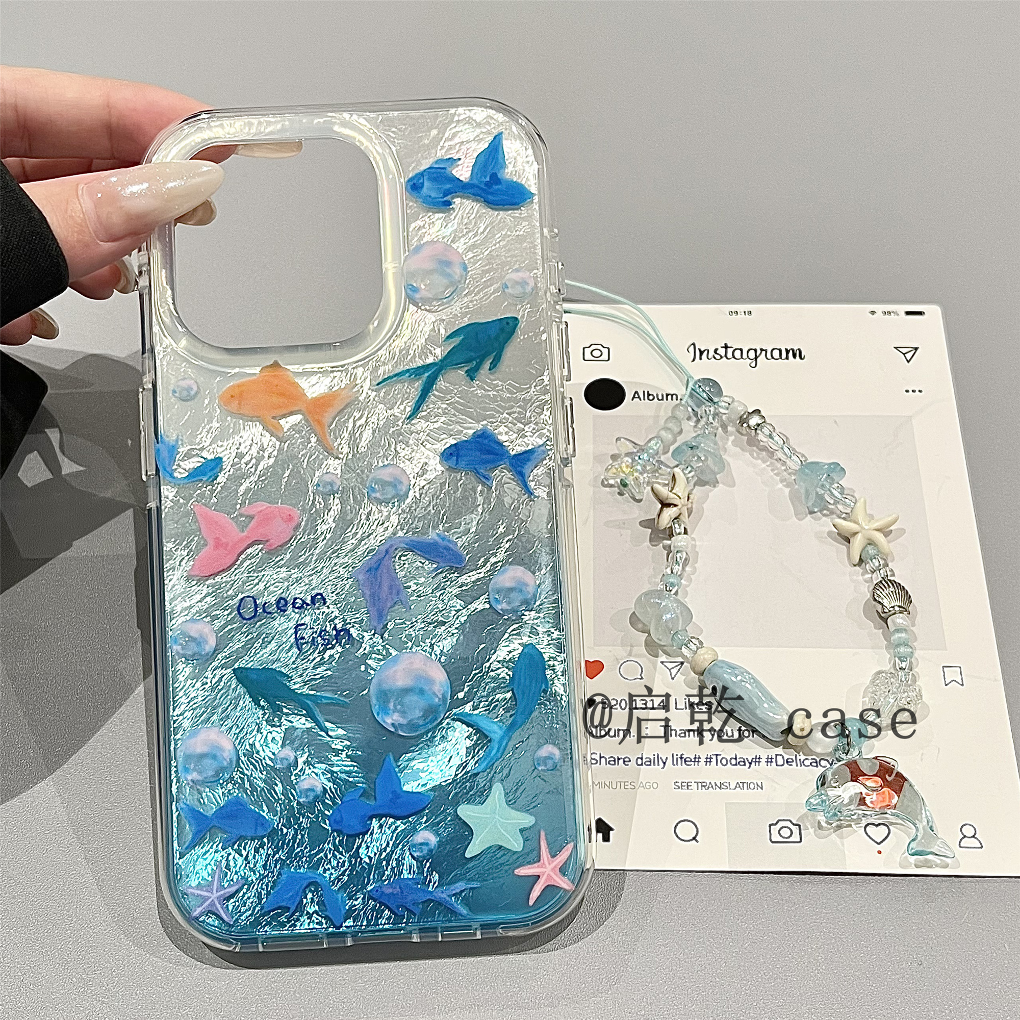 启乾 夏日海洋世界腕带iPhone16/15手机壳适用苹果14/13promax双层硬壳手提链条挂绳小清新卡通新款夏天夏日