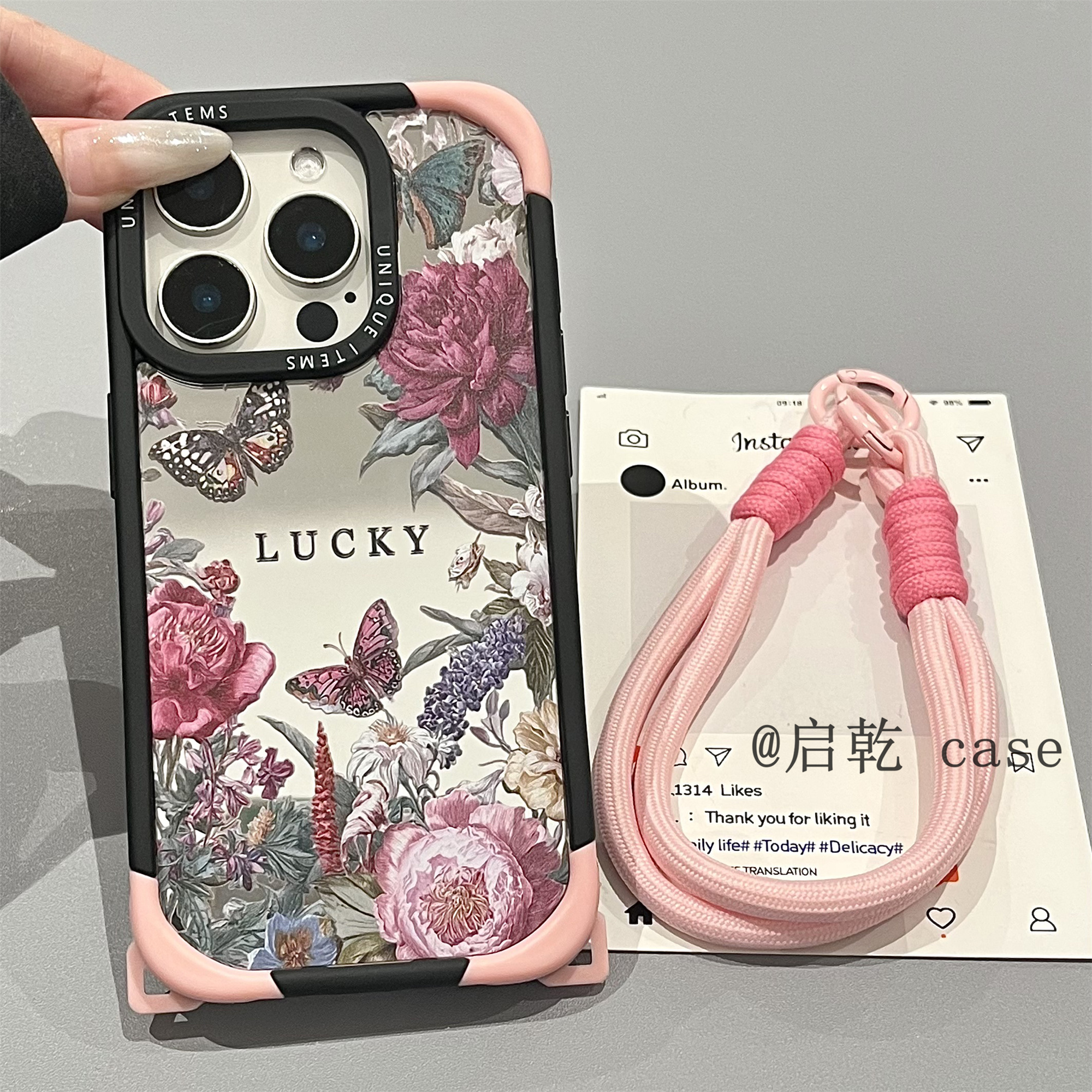 启乾 镜面复古花朵蝴蝶腕带iPhone16/15手机壳适用苹果14/13promax硬壳手提链条挂绳少女心小众日韩新款镜子