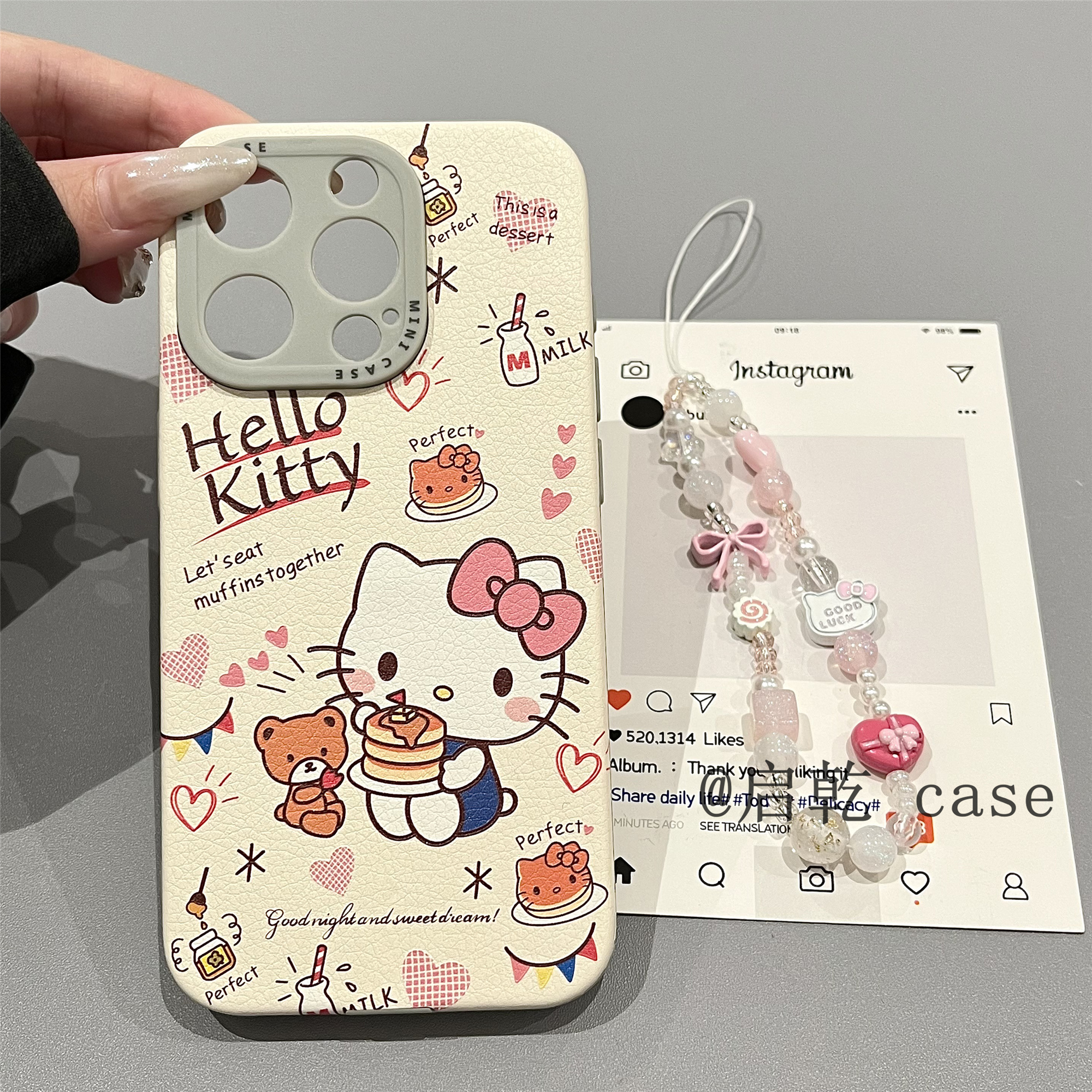 启乾 涂鸦蛋糕小熊凯蒂猫腕带iPhone16/15手机壳适用苹果14/13promax皮质软壳链条挂绳哈喽HelloKitty新款女