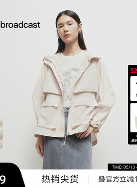 【播奥莱】播商场同款工装风连帽外套女25早春宽松上衣BDS1WD1162