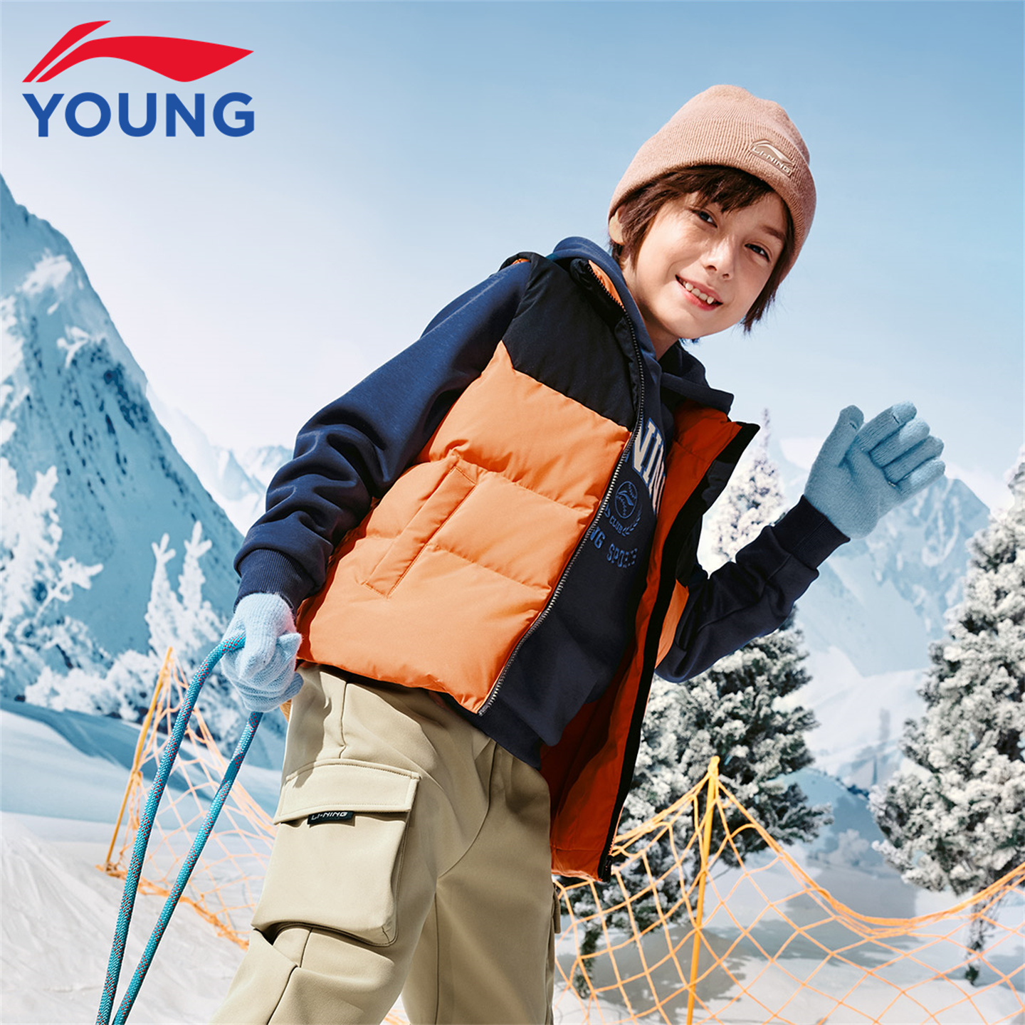 李宁儿童新款运动羽绒马甲