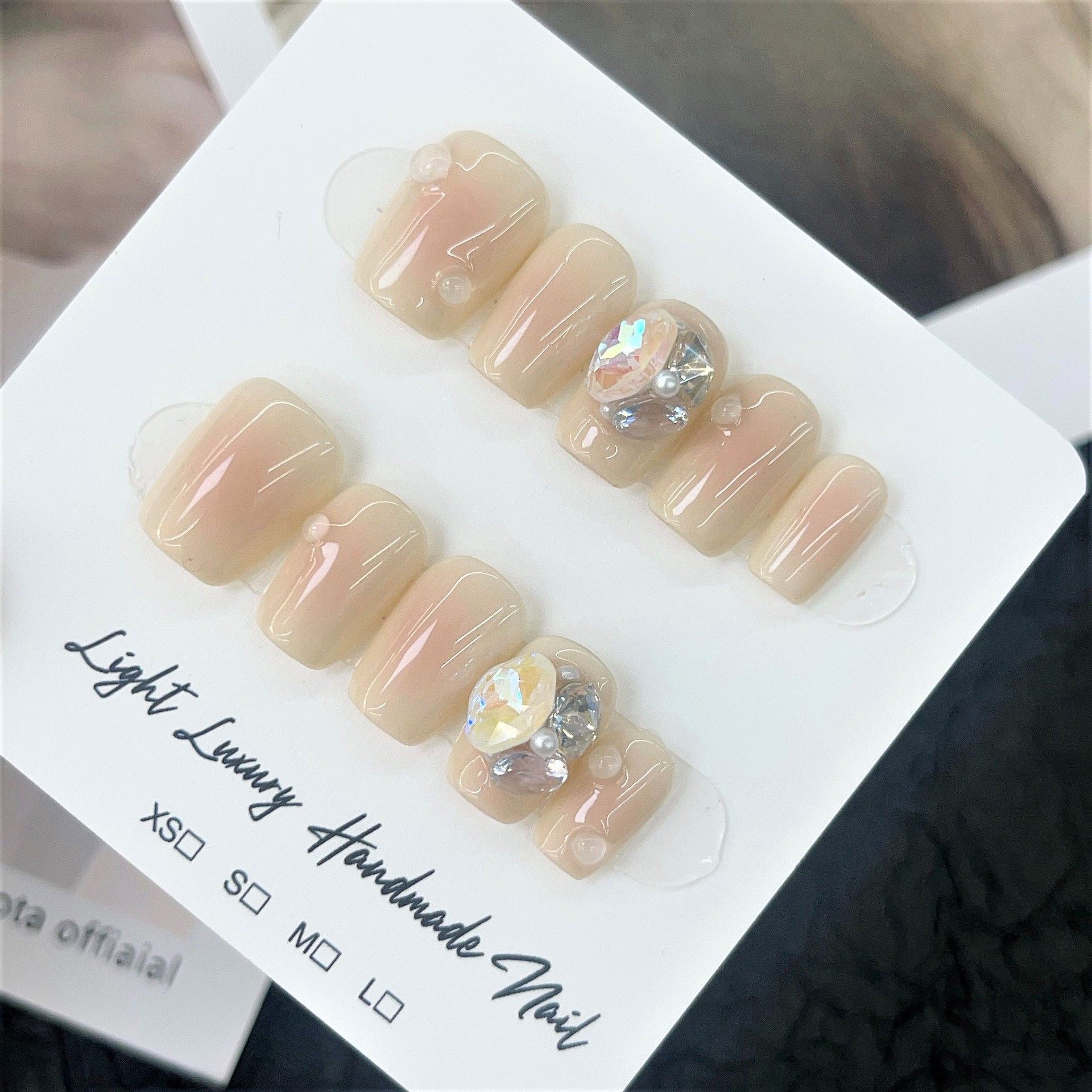 【爆款实拍】奶油腮红喷枪摩卡钻手工穿戴甲片轻奢纯手工高品控甲