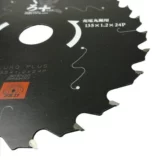 【Японская прямая почтовая почта】 SK11 Fujiwara Промышленная циркулярная пила для деревообрабатывающей черной фториновой лазерной щель 135 × 24p