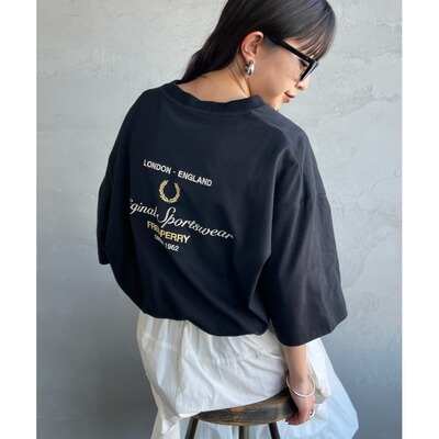 日本直邮FRED PERRY 男女同款 全棉短袖T恤 后背刺绣logo设计 109