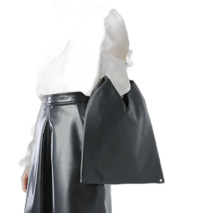 日本直邮MM6三角包托特水桶包经典款简约逛街斜挎包手提包高级感