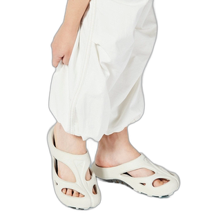 日潮跑腿Keen科恩 女款休闲拖鞋 white 23cm 1026264 SHANTI凉鞋