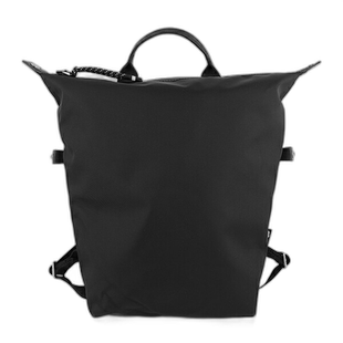 日本直邮LONGCHAMP 珑骧 女士简约时尚背包轻便中码M 10166HSR