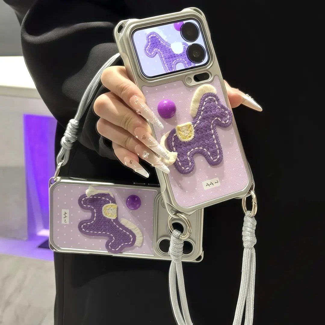 波点紫刺绣小马挂绳适用苹果17手机壳iPhone16/15PROMAX新款华为PURA80可爱NOVA14本命年MATE60防摔VIV0小米,3C数码配件,手机保护套/壳,淘宝优惠券,粉丝福利购,淘宝优惠卷