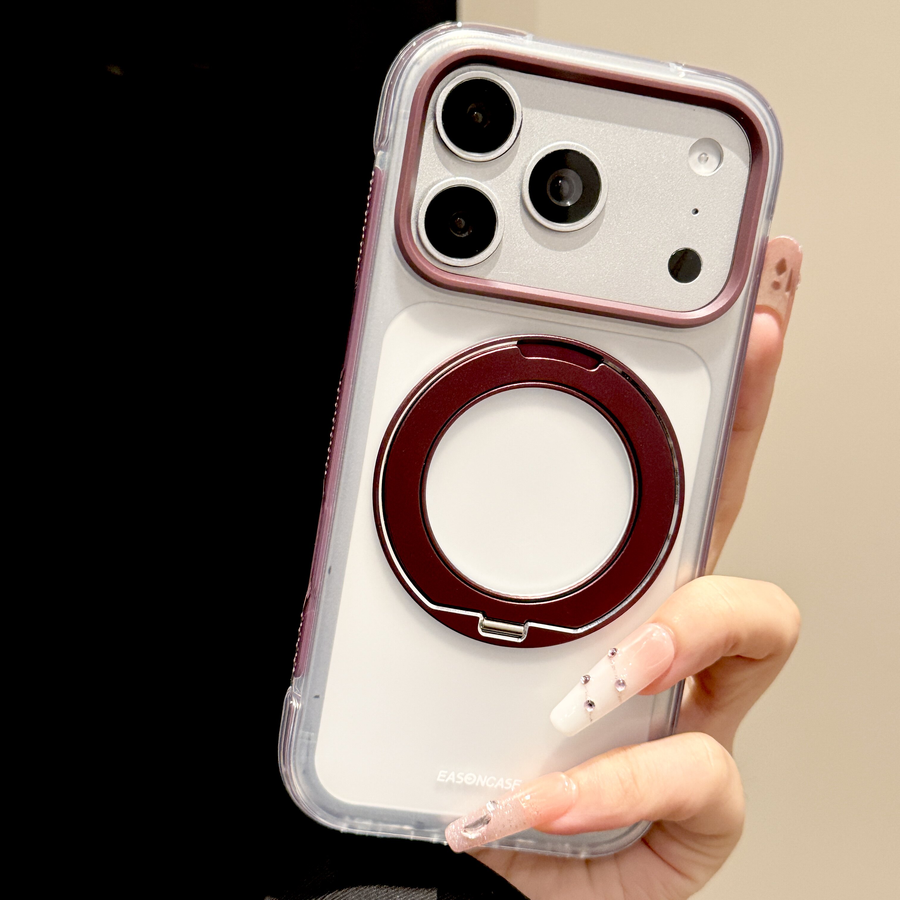韩道适用苹果18Promax手机壳iphone17pro新款酒红色简砂气囊内置侧边防摔条带360旋转支架简约按键全包保护套