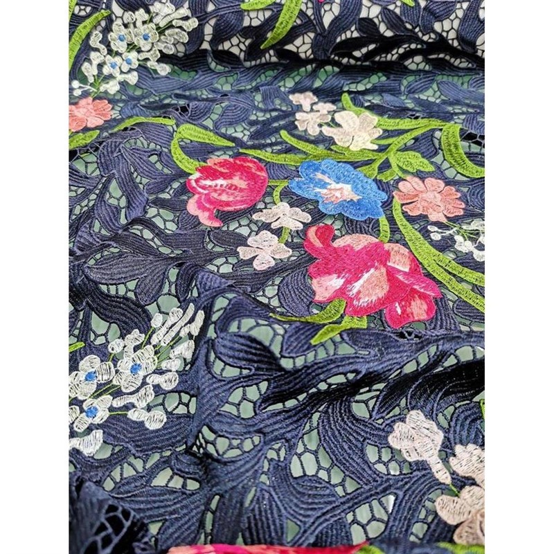 2023新款刺绣涤纶花边绣花布电脑绣花面料婚纱礼服服装连衣裙