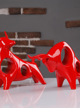 现代简约办公室北欧工艺品客厅电视F柜酒柜隔断装饰品牛创意摆件