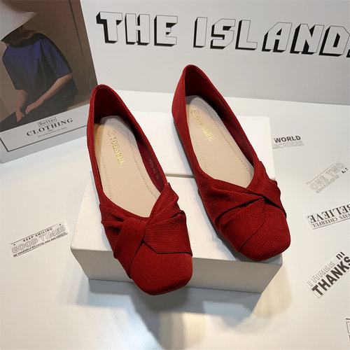 法式平跟方头红色单鞋女婚鞋