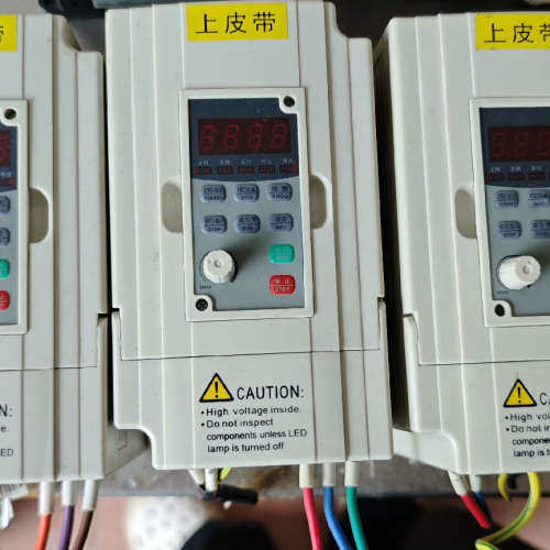 TLM,变频器G5M-0.75S2-1A,0.75kw议价