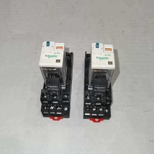 中间继电器底座导轨安装RXZE2M114   +议价