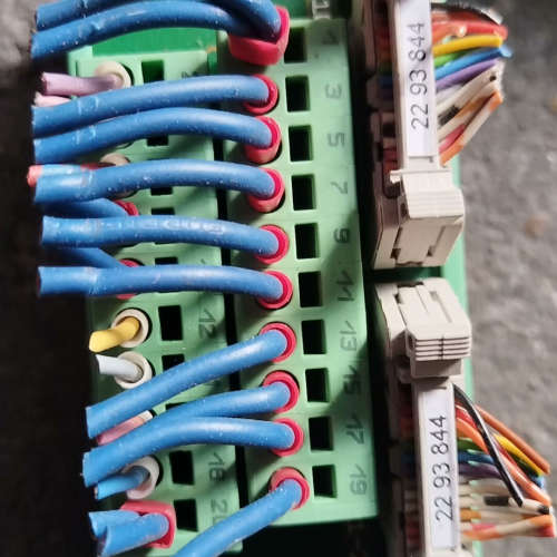 德国菲尼克斯UM45-2FLK14S7接线端子品型议价