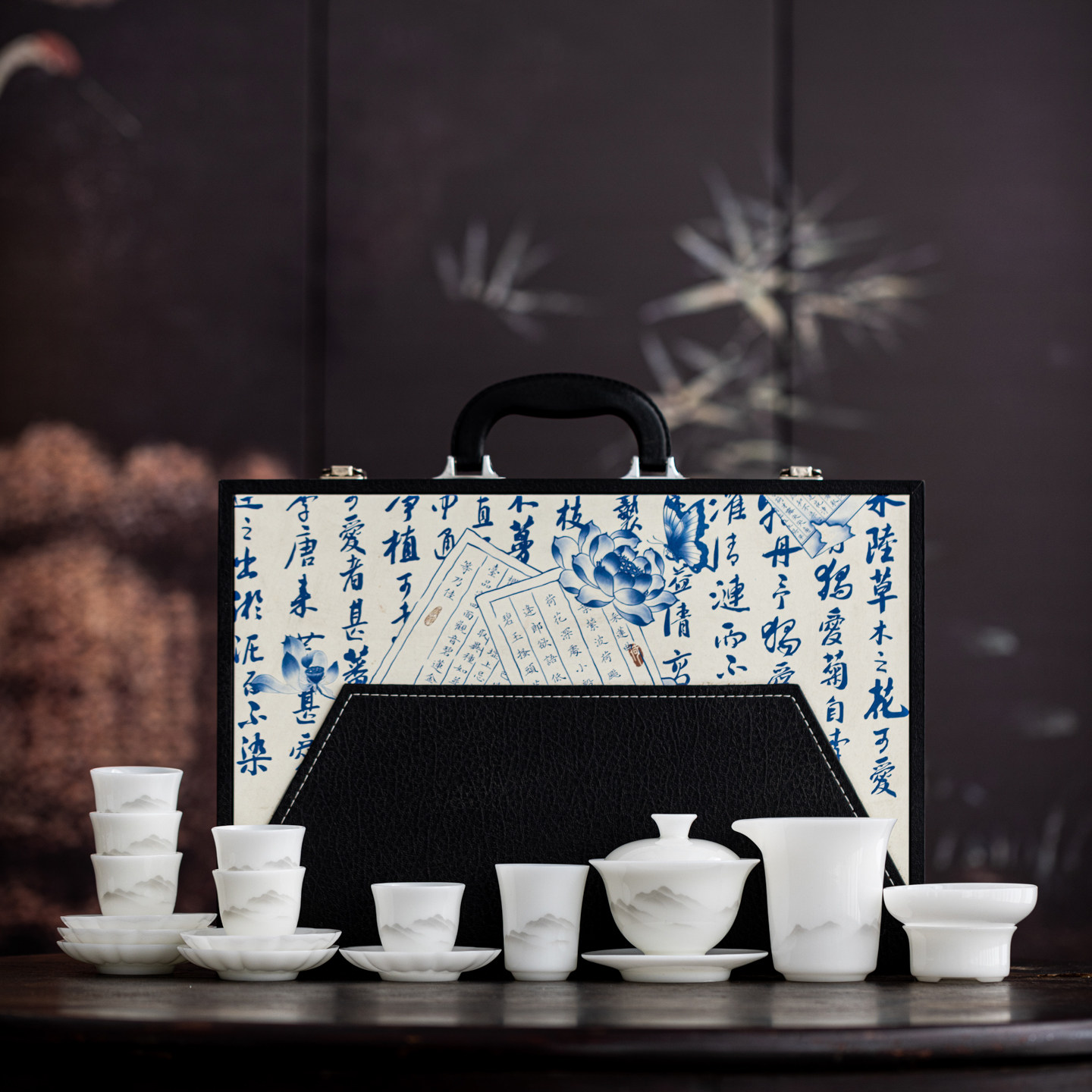 冰种玉瓷功夫茶具套装悬停旋转家用轻奢高档陶瓷盖碗茶杯德化白瓷