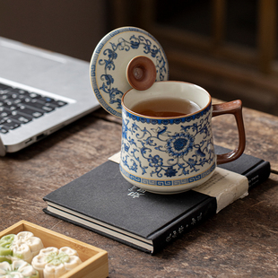 汝窑青花缠枝莲马克杯陶瓷带盖茶杯办公室水杯大容量喝茶杯子茶具