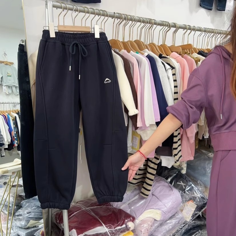 儿童加绒卫裤冬季一体绒休闲裤子