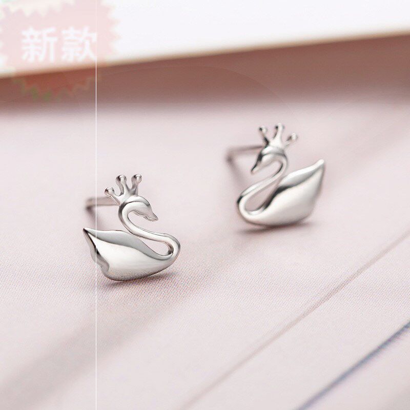 时尚新款S925纯银小天鹅耳钉女迷你卡通气质法式耳环简约个性耳坠