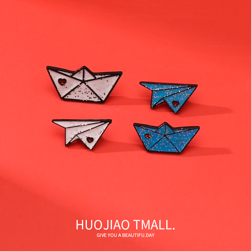 可爱日系ins潮风折叠飞机徽章