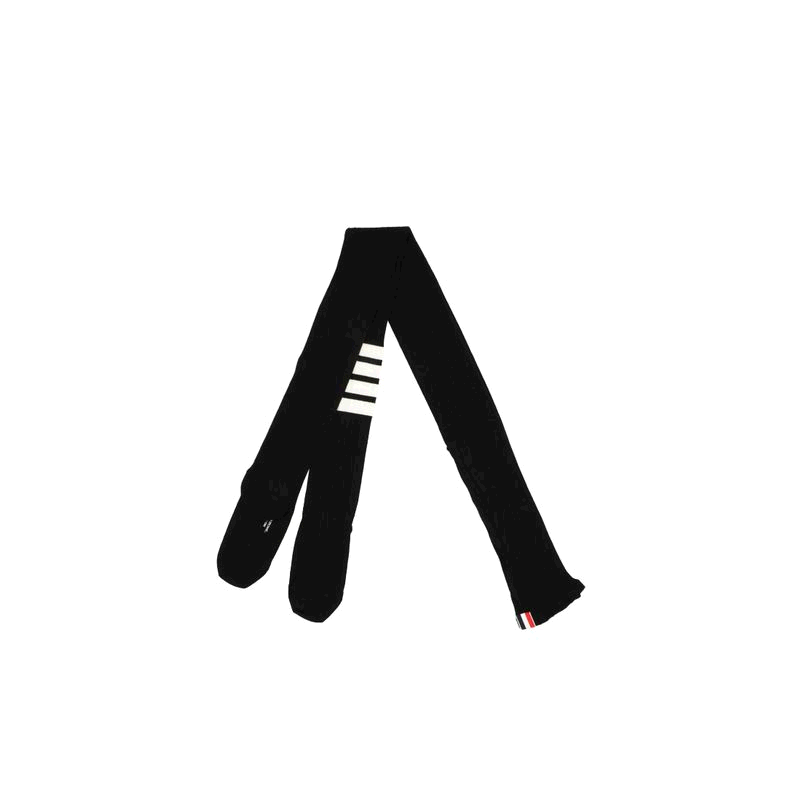 香港直邮Thom Browne 四条纹打底袜子 FAS125AY1023