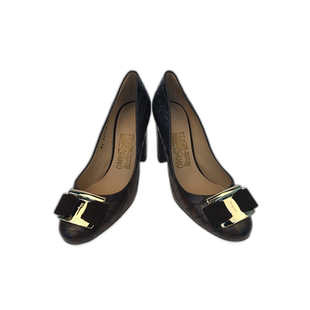 1h可退 香港直邮Salvatore Ferragamo 徽标高跟鞋 0598186女鞋