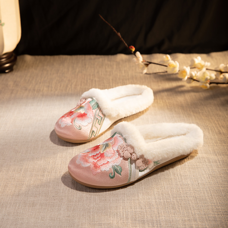 布洛怡民族风低跟包头绣花半拖鞋