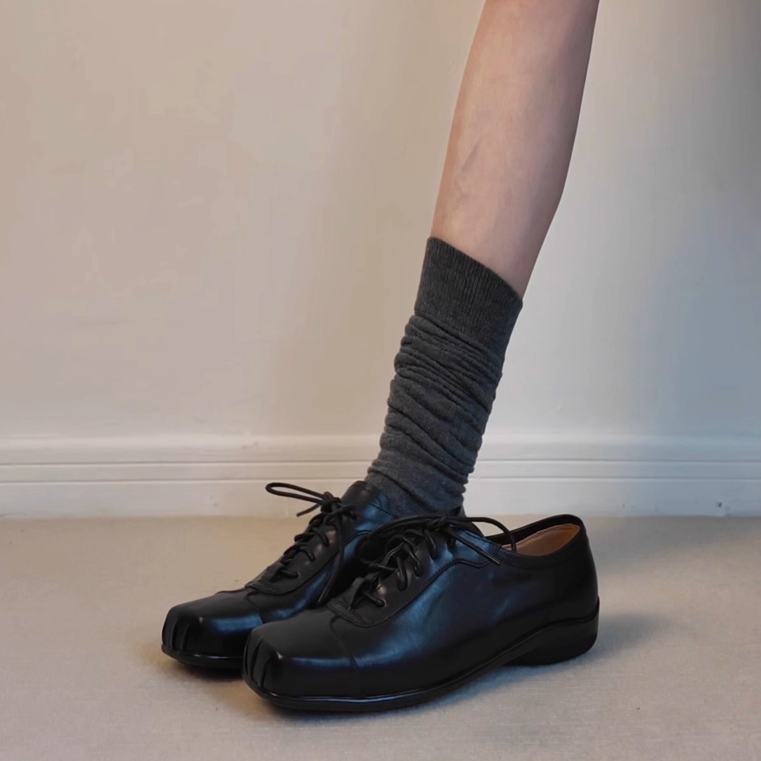 复古方头厚底通勤小皮鞋女2026春