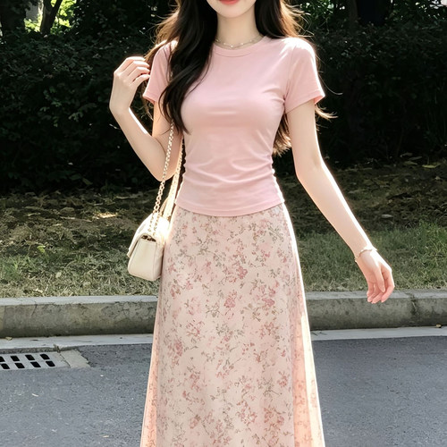 JBBCN/吉宝宝拉夏贝尔粉柔风碎花半身裙女2026薄款短袖T两件套装
