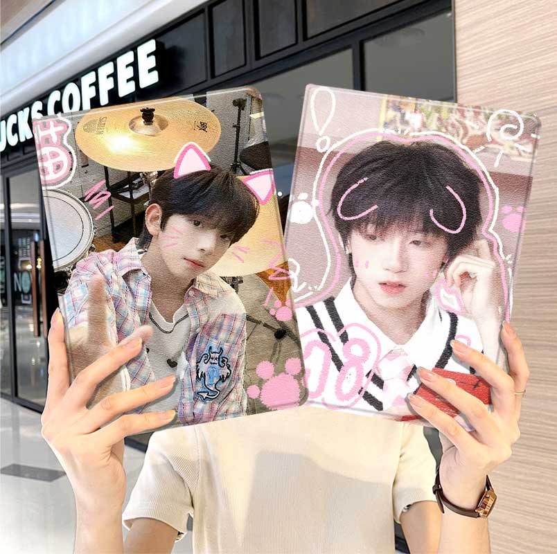 内壳软硅胶材质。舒适手感,四角防摔。