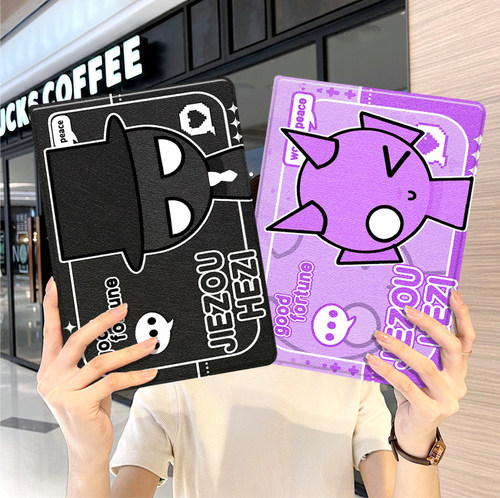 内壳软硅胶材质。舒适手感,四角防摔。