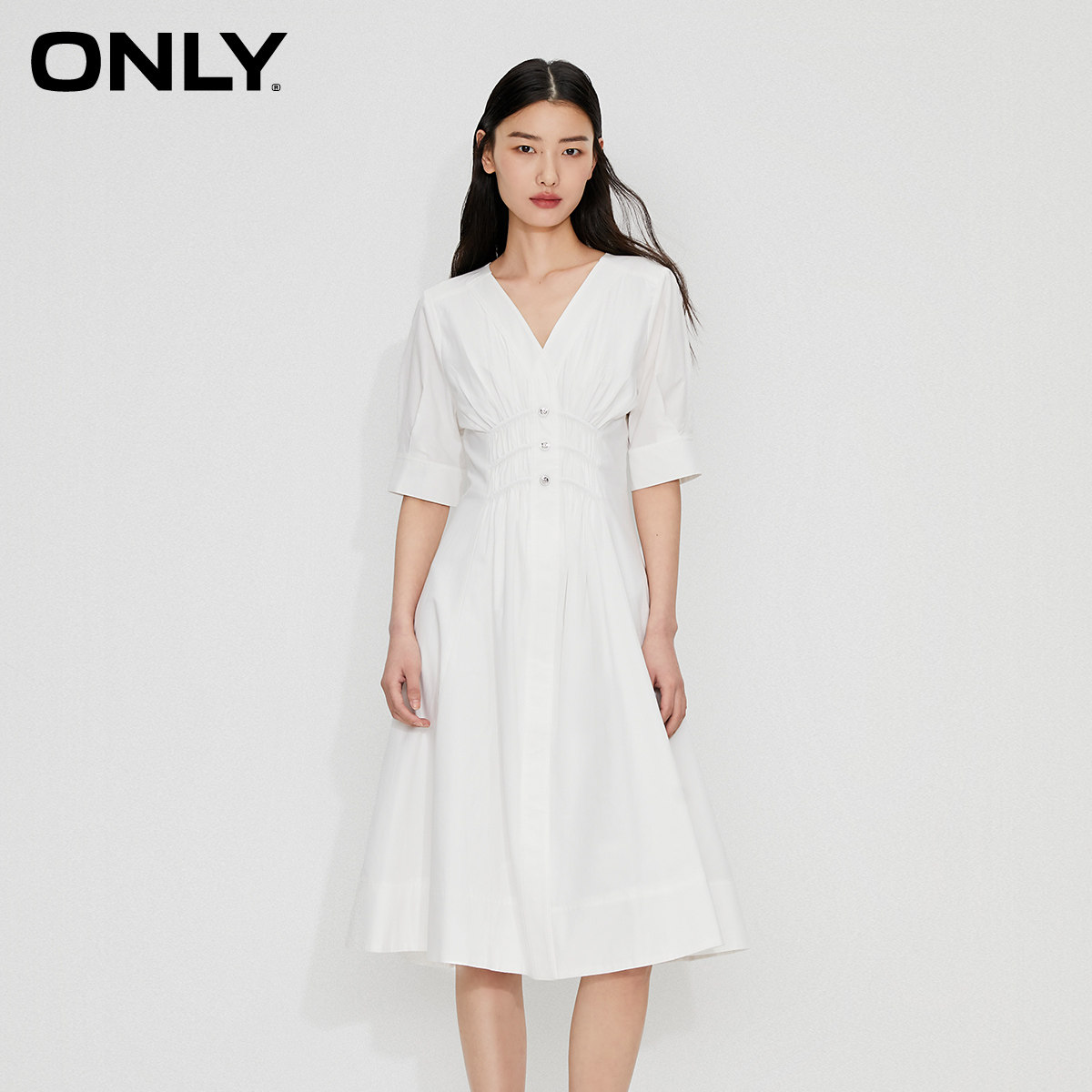 ONLY收腰A字中长款连衣裙图片