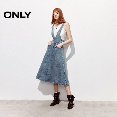 ONLY收腰背带伞裙牛仔连衣裙