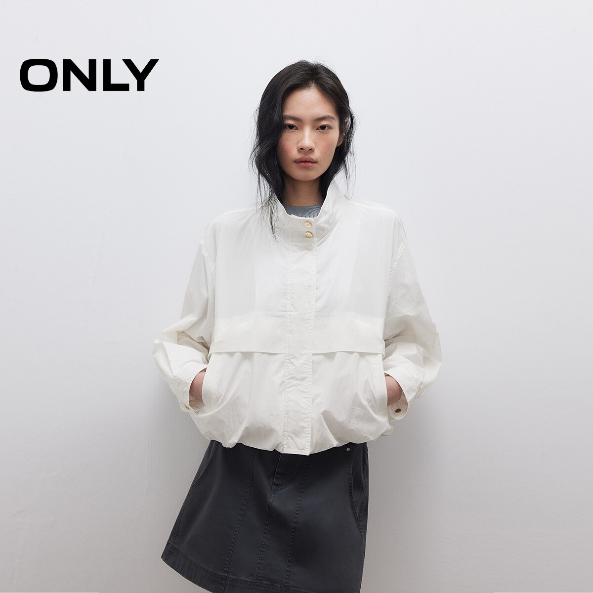 【ONLY奥莱】春夏新款工装风透气纯色帅气立领设计显瘦宽松外套女