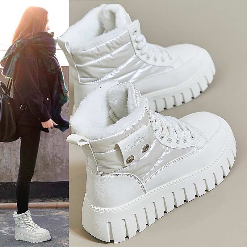 雪地靴女冬季加绒加厚短靴棉鞋