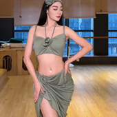 肚皮舞新款 演出服班服性感气质练功服红色显瘦初学 套装