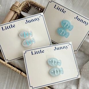 Refreshing and Transparent Blue Sparkling Small Fish Hair Cl