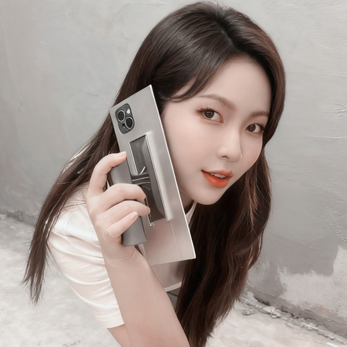 网红同款刮腻子的抹灰刀手机壳三星S25Ultra个性创意菜刀适用GalaxyS24+恶搞小众A56手柄支架s23趣味搞怪21潮