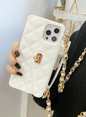 SIMFCX欧美奢华大牌小香风iPhone13手机壳硅胶零钱包手提带斜挎适用苹果12/11pro max保护套女神高级感可插卡