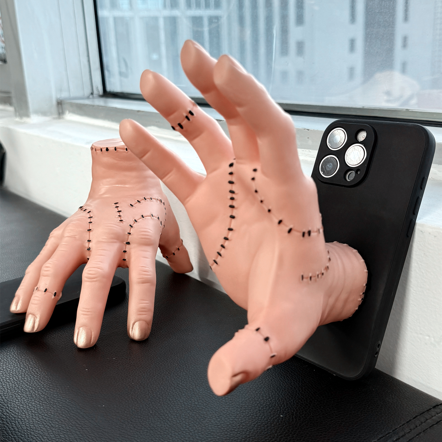 好玩趣味搞怪的立体手掌手机壳