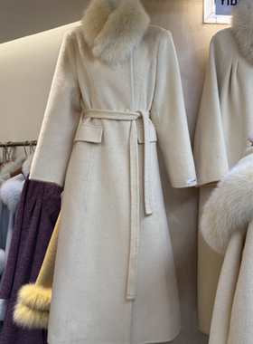 十三行现货2025冬季新款韩版狐狸毛温柔收腰羊毛大衣K68639W823