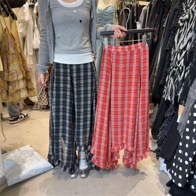 时尚格纹不规则木耳边半身裙女