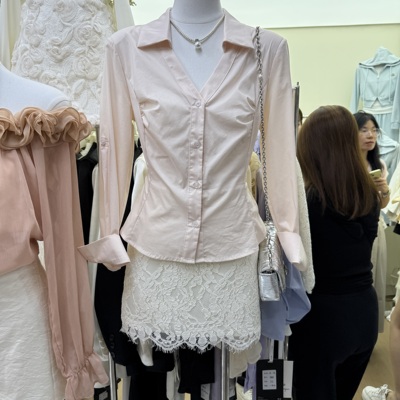 韩版收腰显瘦衬衫蕾丝半身裙套装