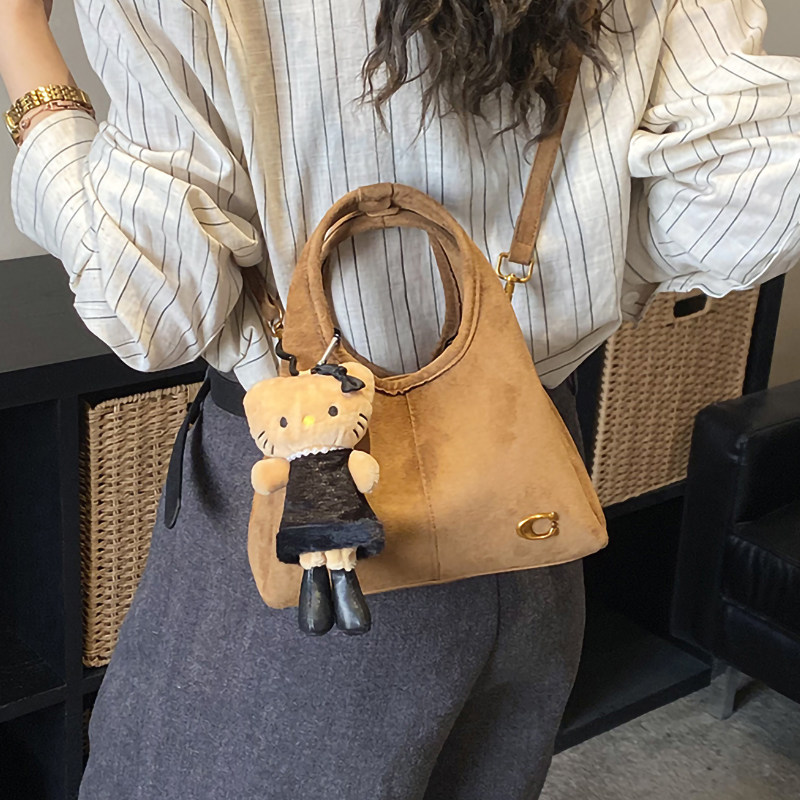 手拎复古小众包包女2026新款时尚百搭单肩斜挎包菜篮子手提水桶包,箱包皮具/热销女包/男包,通用款女包,淘宝优惠券,粉丝福利购,淘宝优惠卷