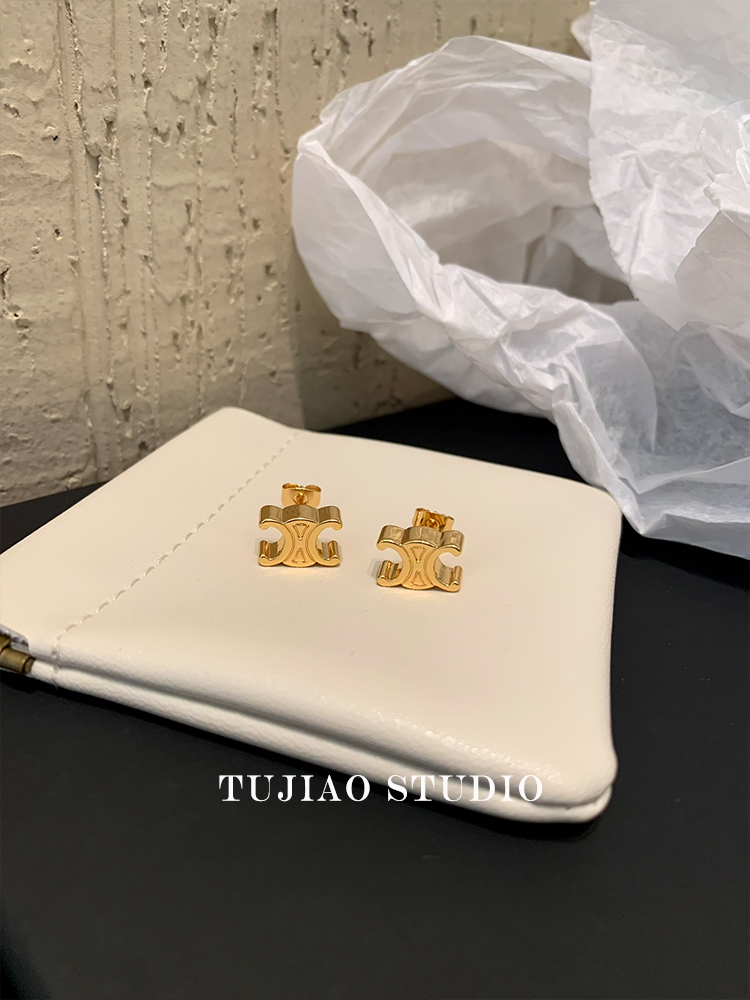 Tujiao 经典款百搭迷你凯旋门立体高级感百搭简约时髦精致小耳钉