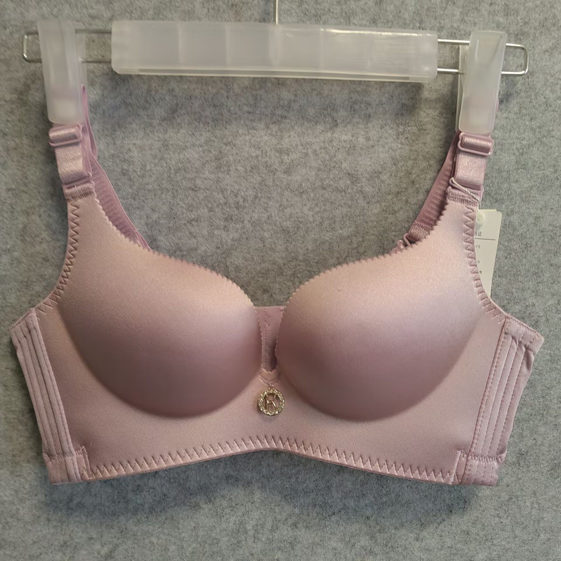 无钢圈文胸内衣中厚杯调整聚拢侧收副乳光面无痕断码瑕疵尾货清仓