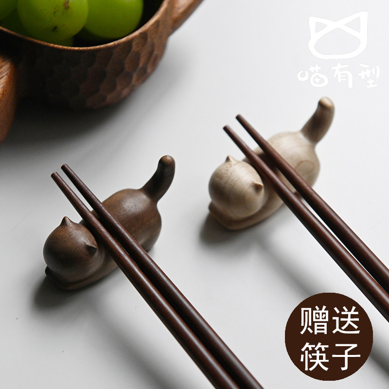 喵有型可爱猫咪家用筷枕实木筷子架日式小猫筷托