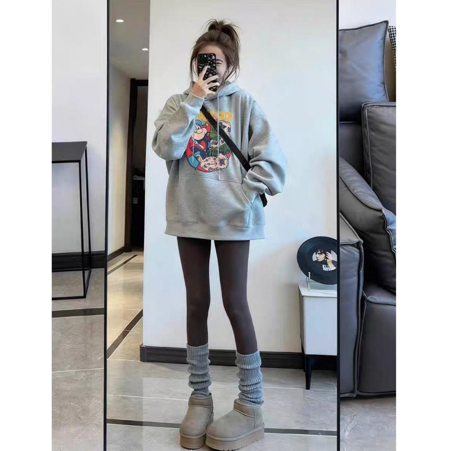 韩版设计感卡通印花连帽卫衣女秋冬大码宽松保暖加绒加厚套头上衣