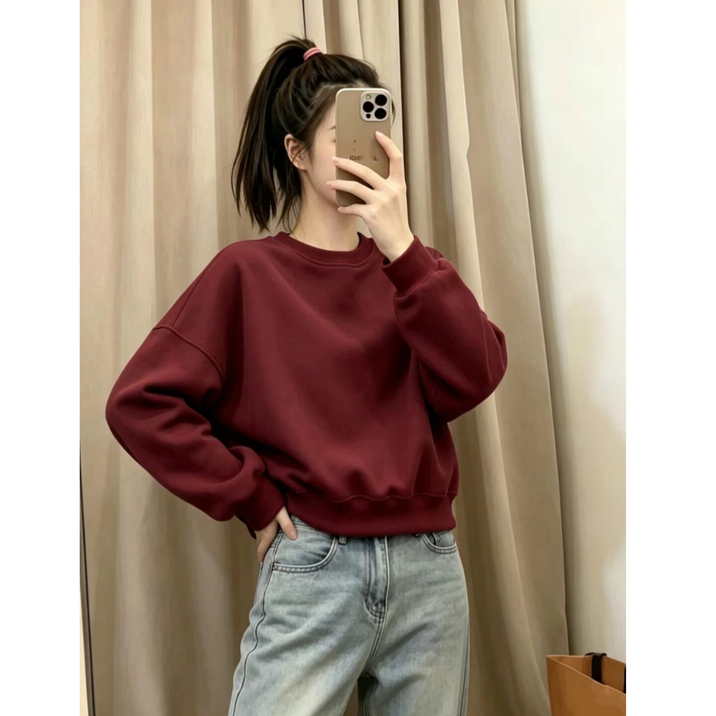 酒红色圆领短款卫衣女2026新款加厚宽松显瘦百搭套头上衣本命年潮