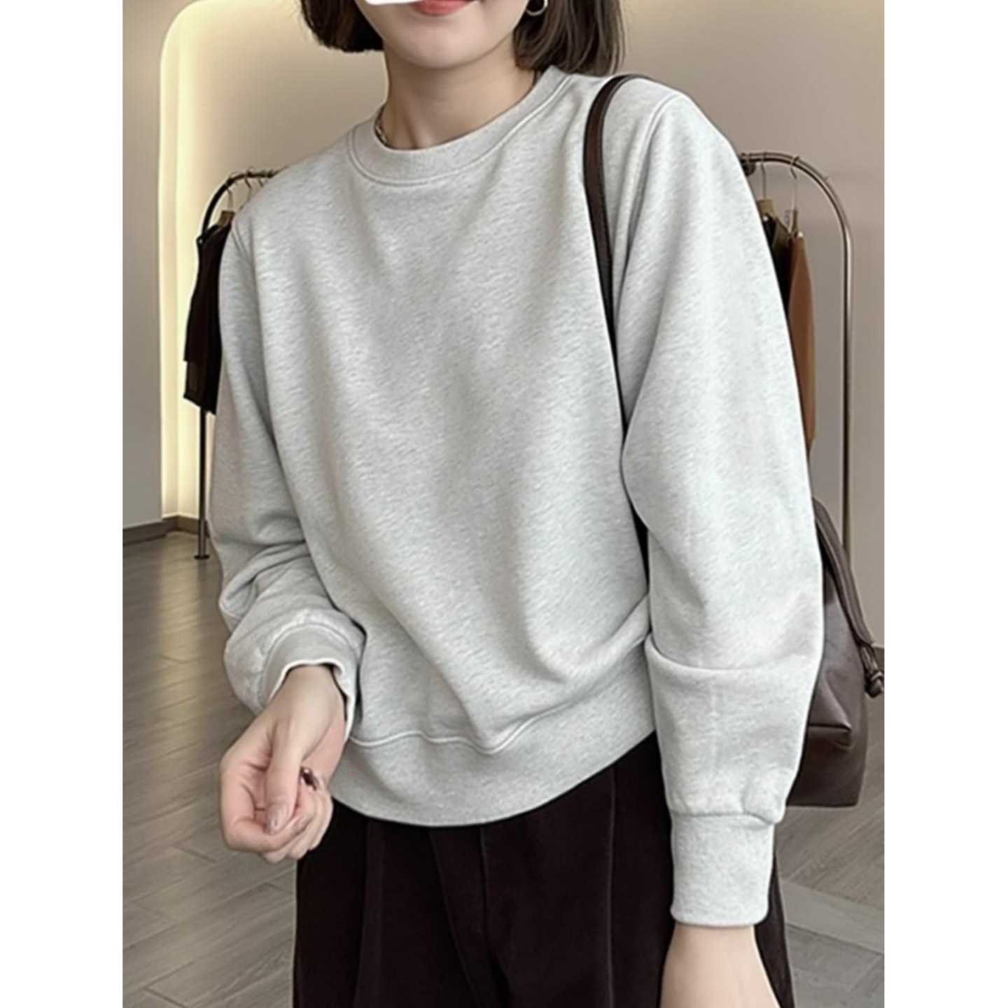 美式圆领无帽卫衣女秋冬保暖灰色宽松超好看加绒加厚长袖短款上衣